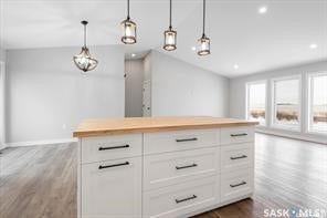10 Jesse Bay, Mckillop Rm No SK S0G 4V0 Kitchen Island