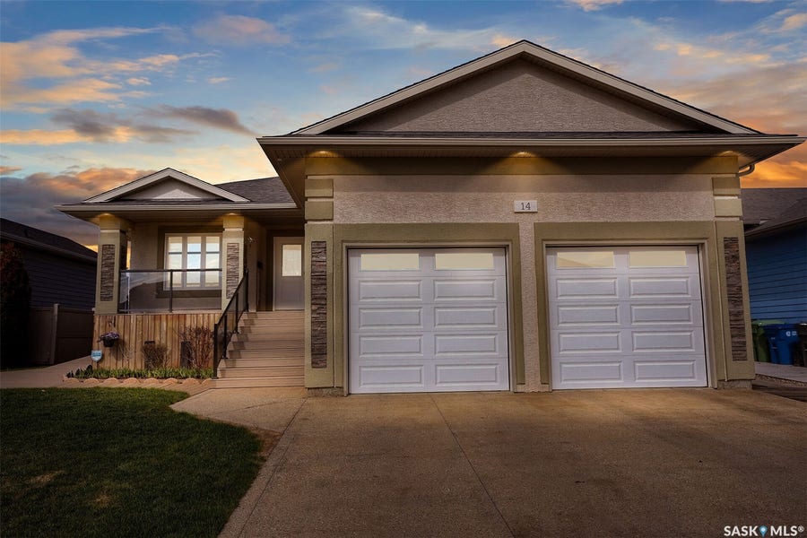 Property photo for 14 MCKENZIE Pointe, White City SK