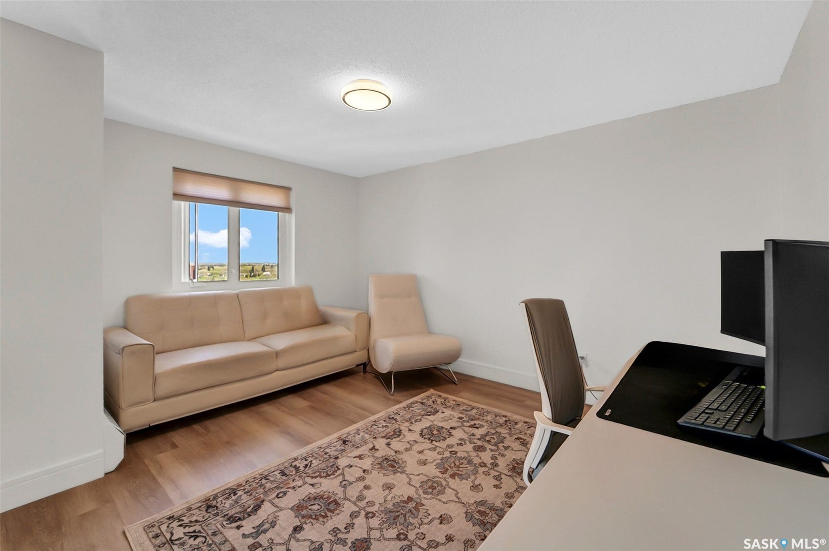 315 5th Avenue N, #2001, Saskatoon SK S7K 5Z8