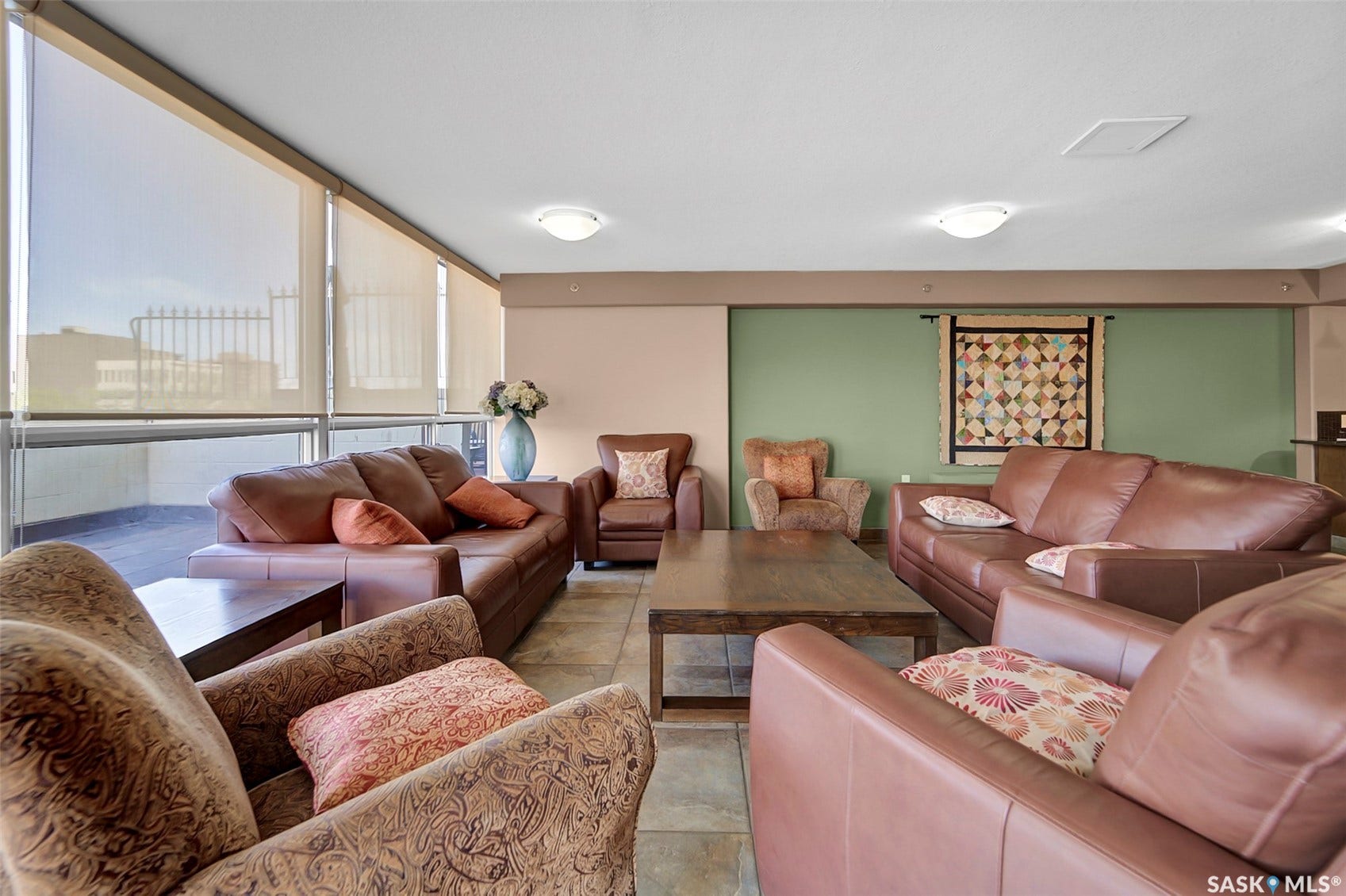 315 5th Avenue N, #2001, Saskatoon SK S7K 5Z8
