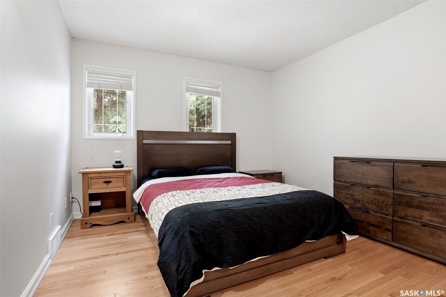 2231 McIntyre Street, Regina SK S4P 2S1