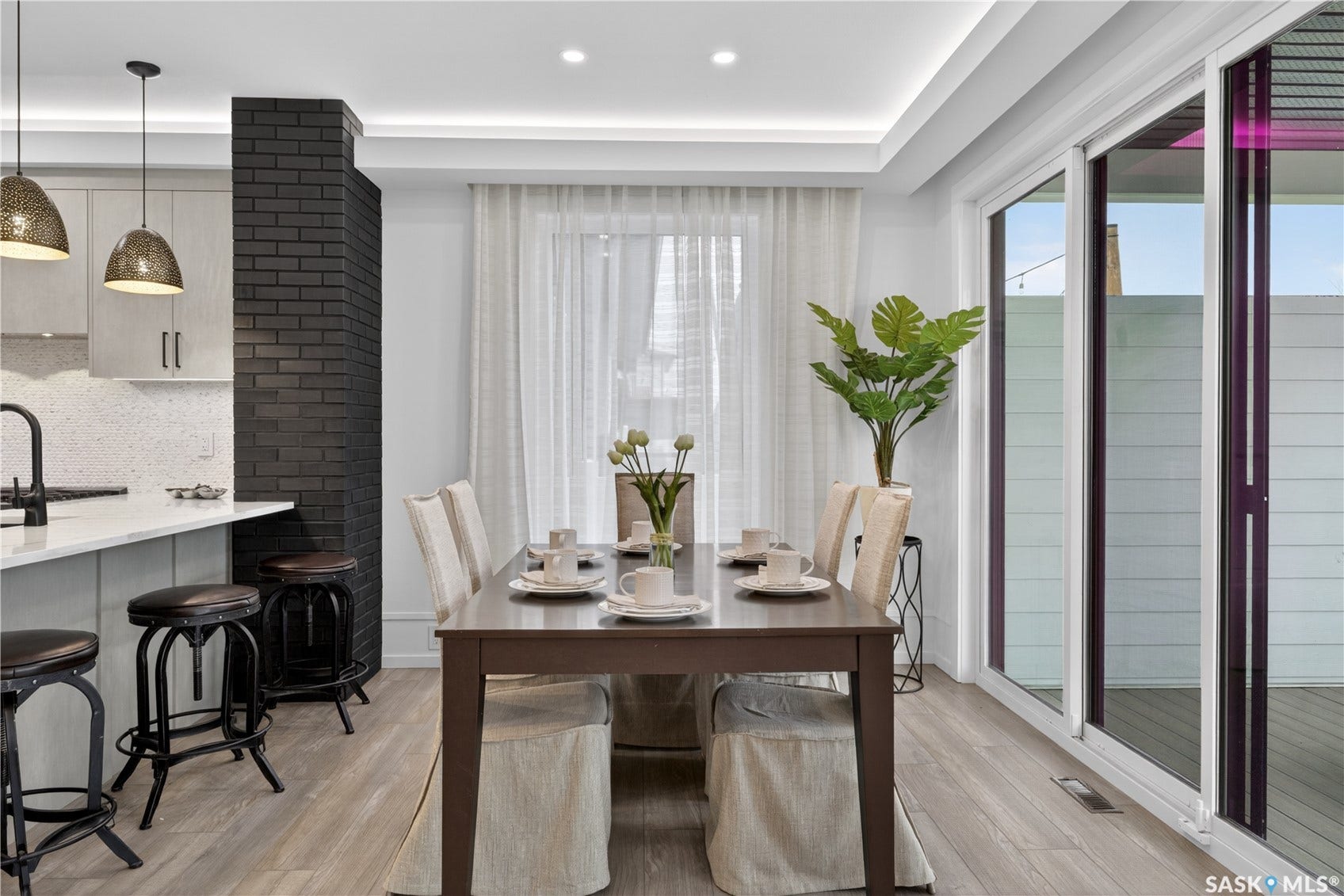 428 Woolf Bend, Saskatoon SK S7W 1E5