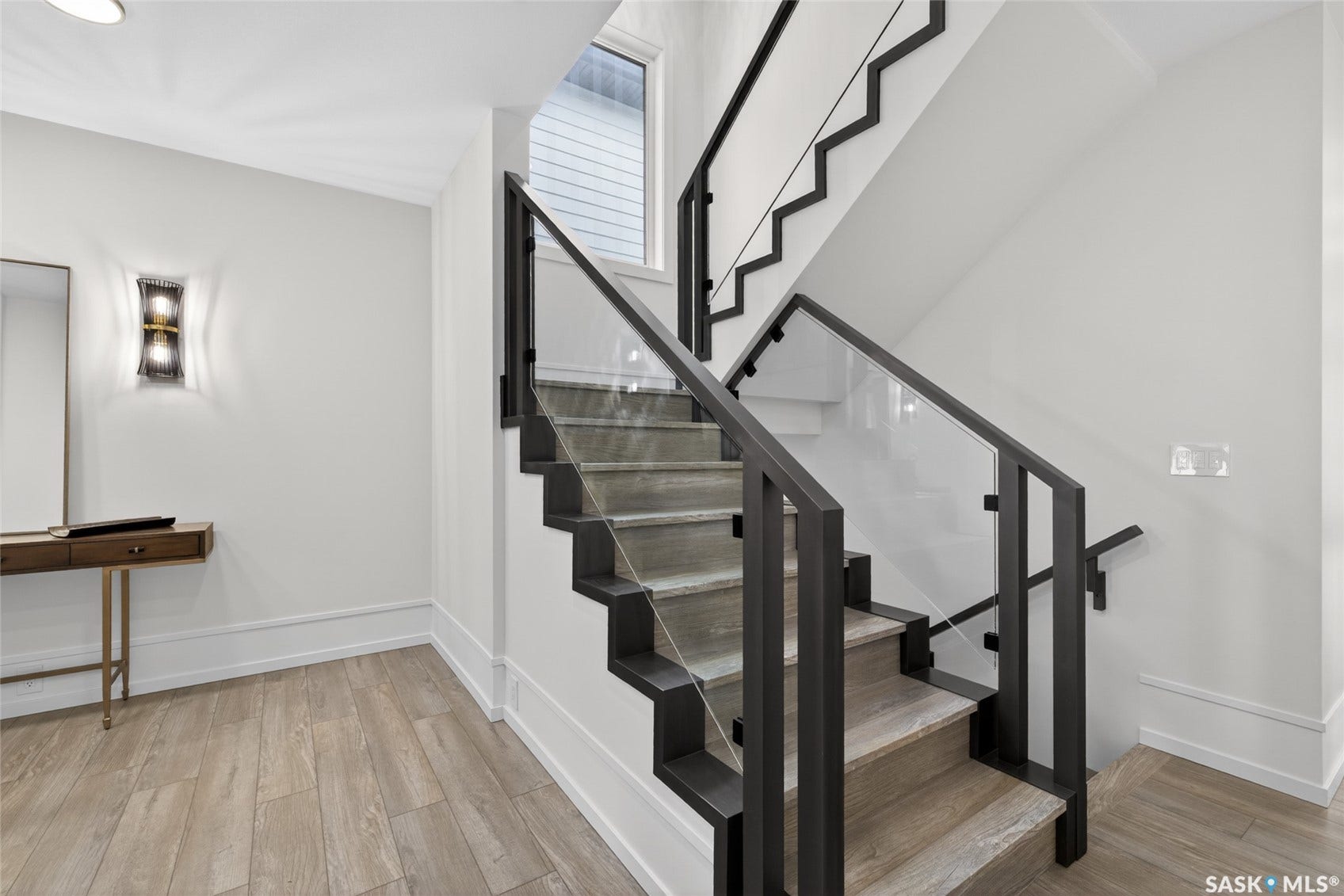 428 Woolf Bend, Saskatoon SK S7W 1E5