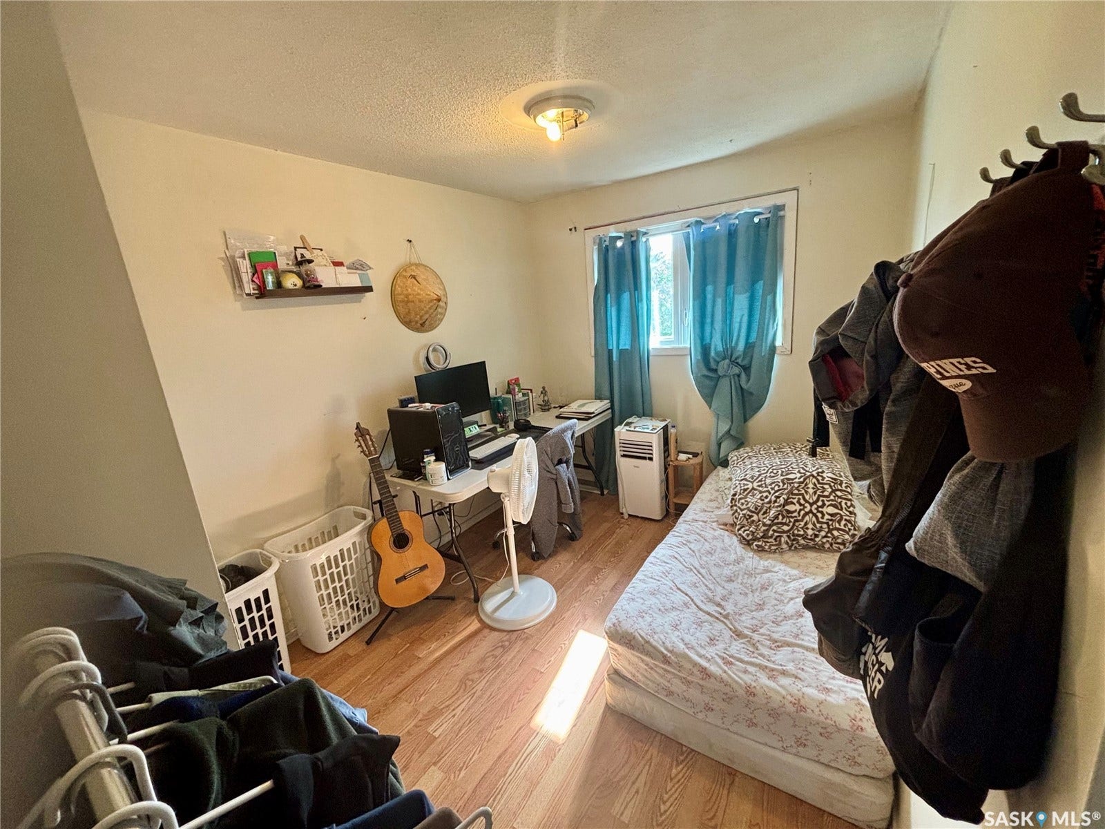 419 McIntosh Street, Regina SK S4R 4Z7