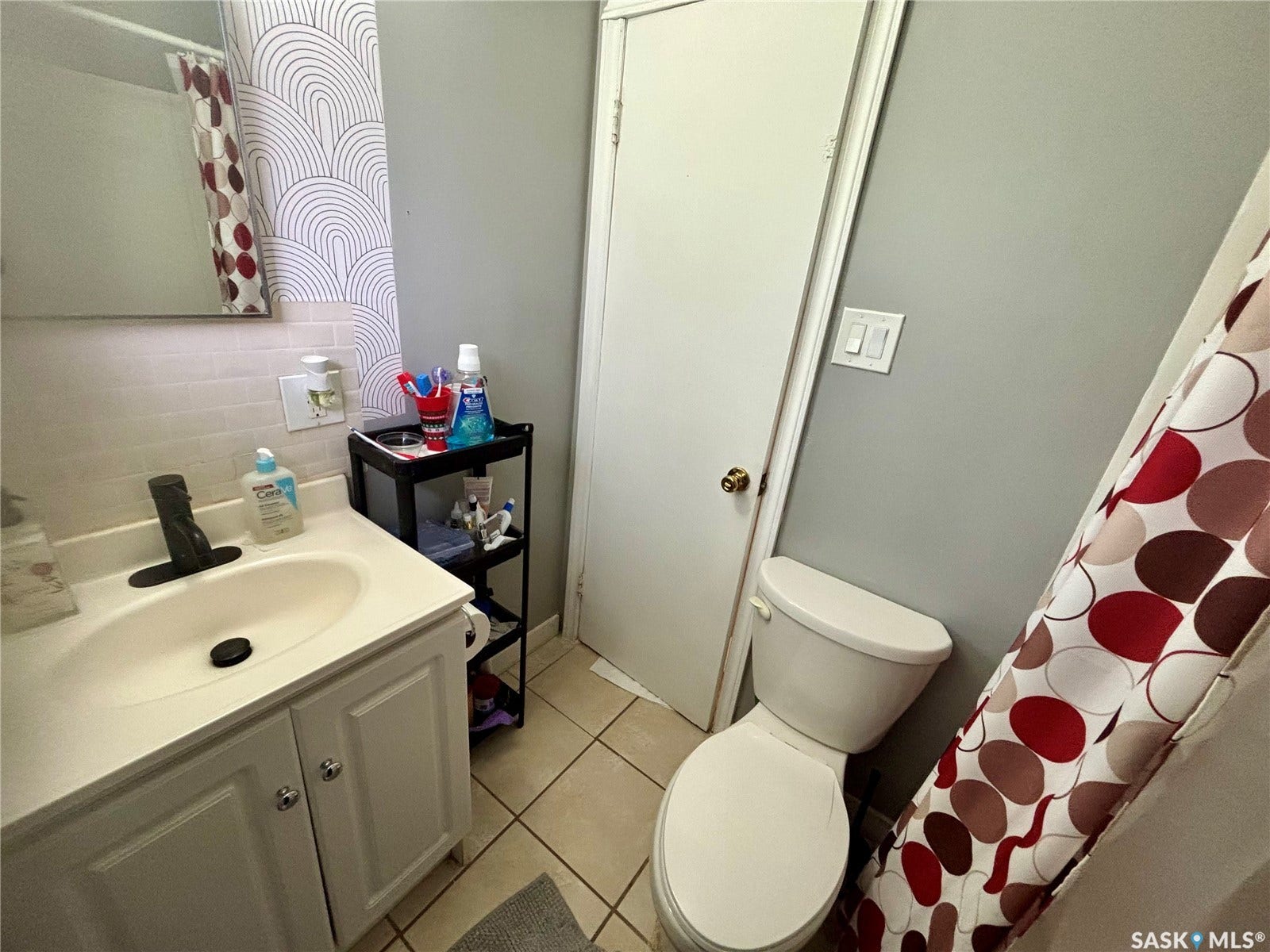 419 McIntosh Street, Regina SK S4R 4Z7