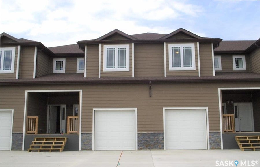 Property photo for 14 McKenzie Lane, White City SK