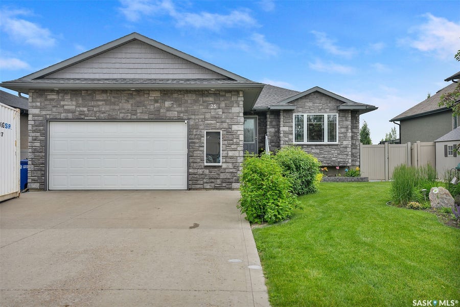 Property photo for 25 Emerald Hill Drive, White City SK
