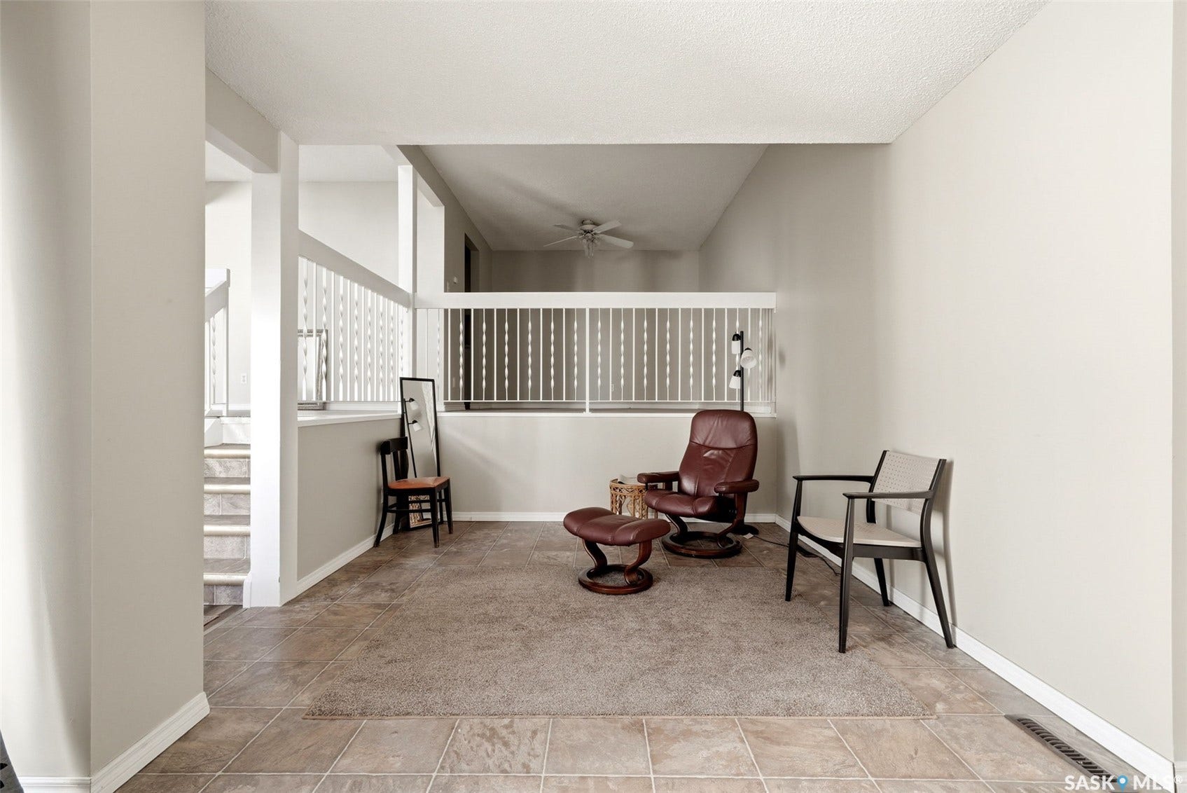 5056 10th Avenue, Regina SK S4T 7P4