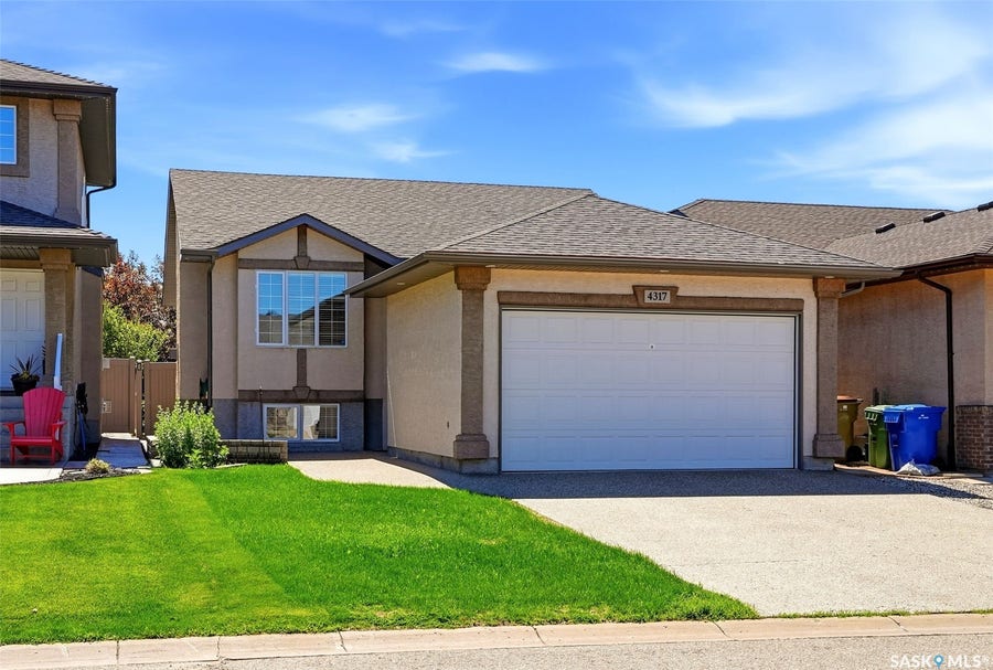 Property photo for 4317 Gusway Street, Regina SK