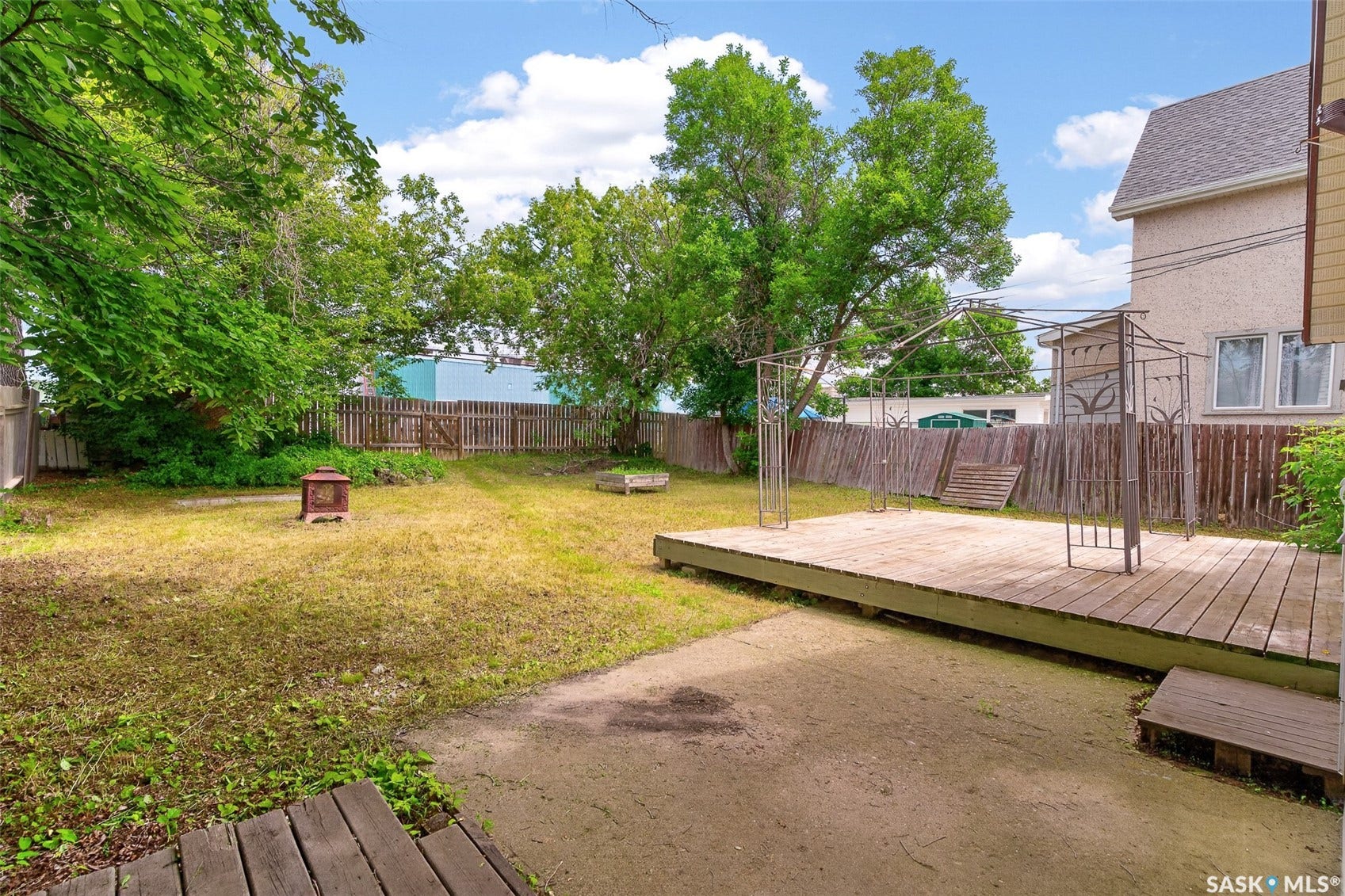 528 Ominica Street E, Moose Jaw SK S6H 0H3