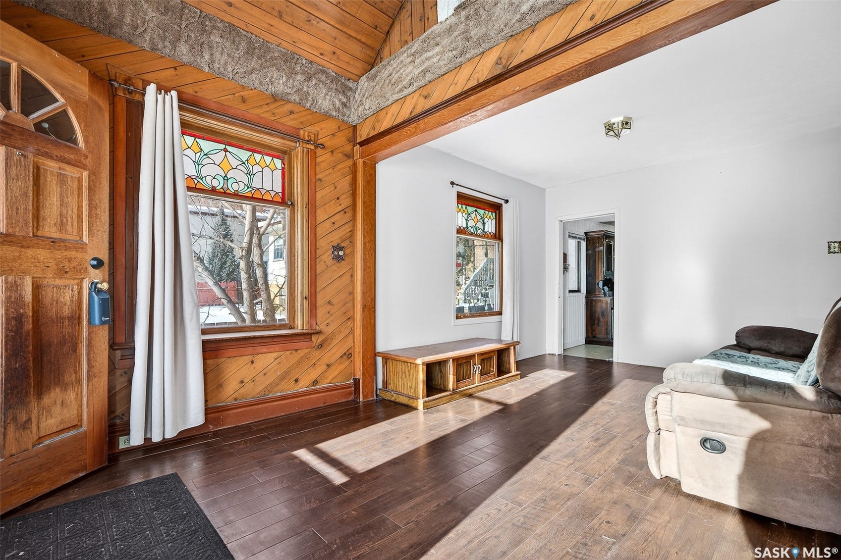 528 Ominica Street E, Moose Jaw SK S6H 0H3