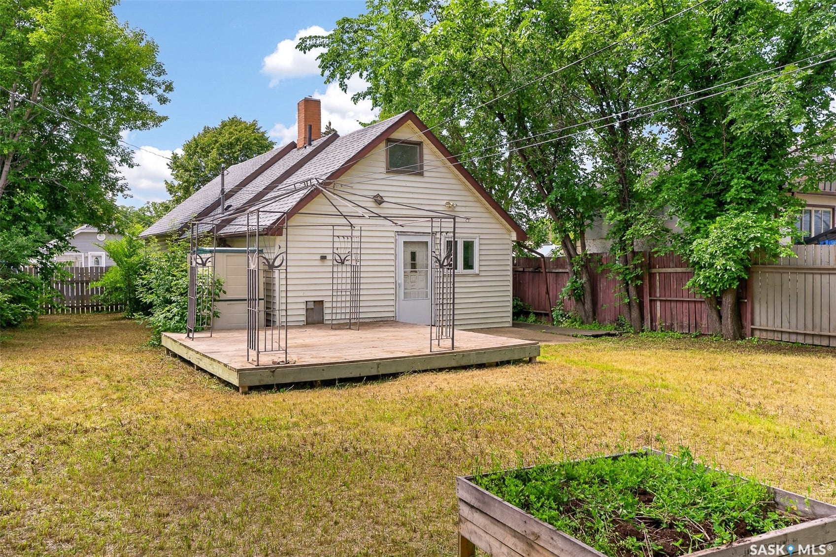 528 Ominica Street E, Moose Jaw SK S6H 0H3