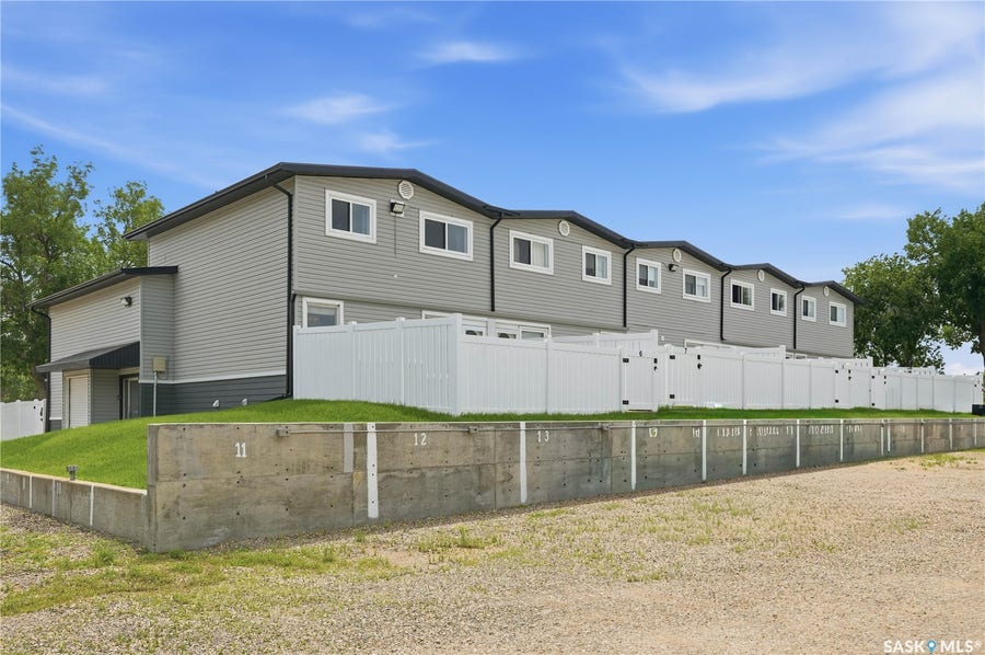 Property photo for 1292 Gordon Road, #6, Moose Jaw SK