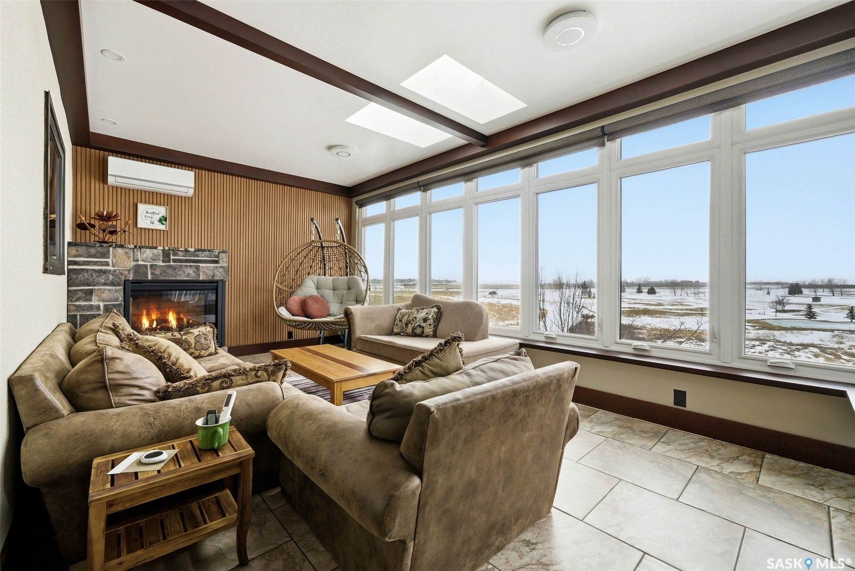 7502 Lilac Place, Regina SK S4Y 0B3