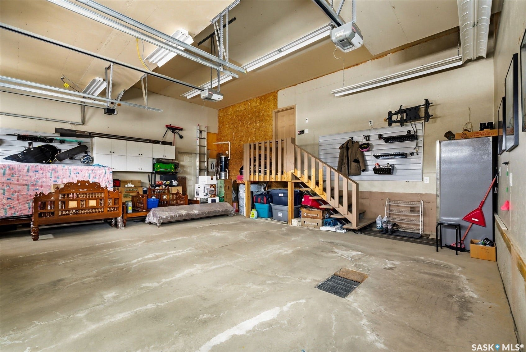 7502 Lilac Place, Regina SK S4Y 0B3