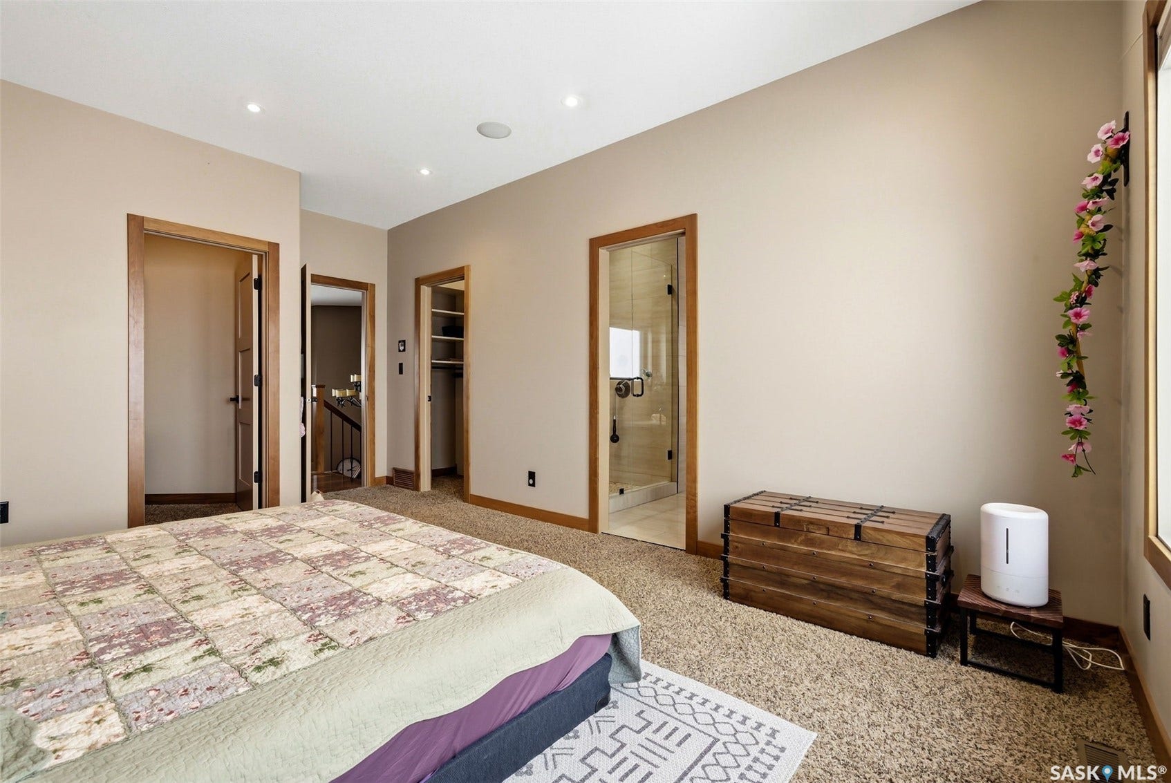7502 Lilac Place, Regina SK S4Y 0B3
