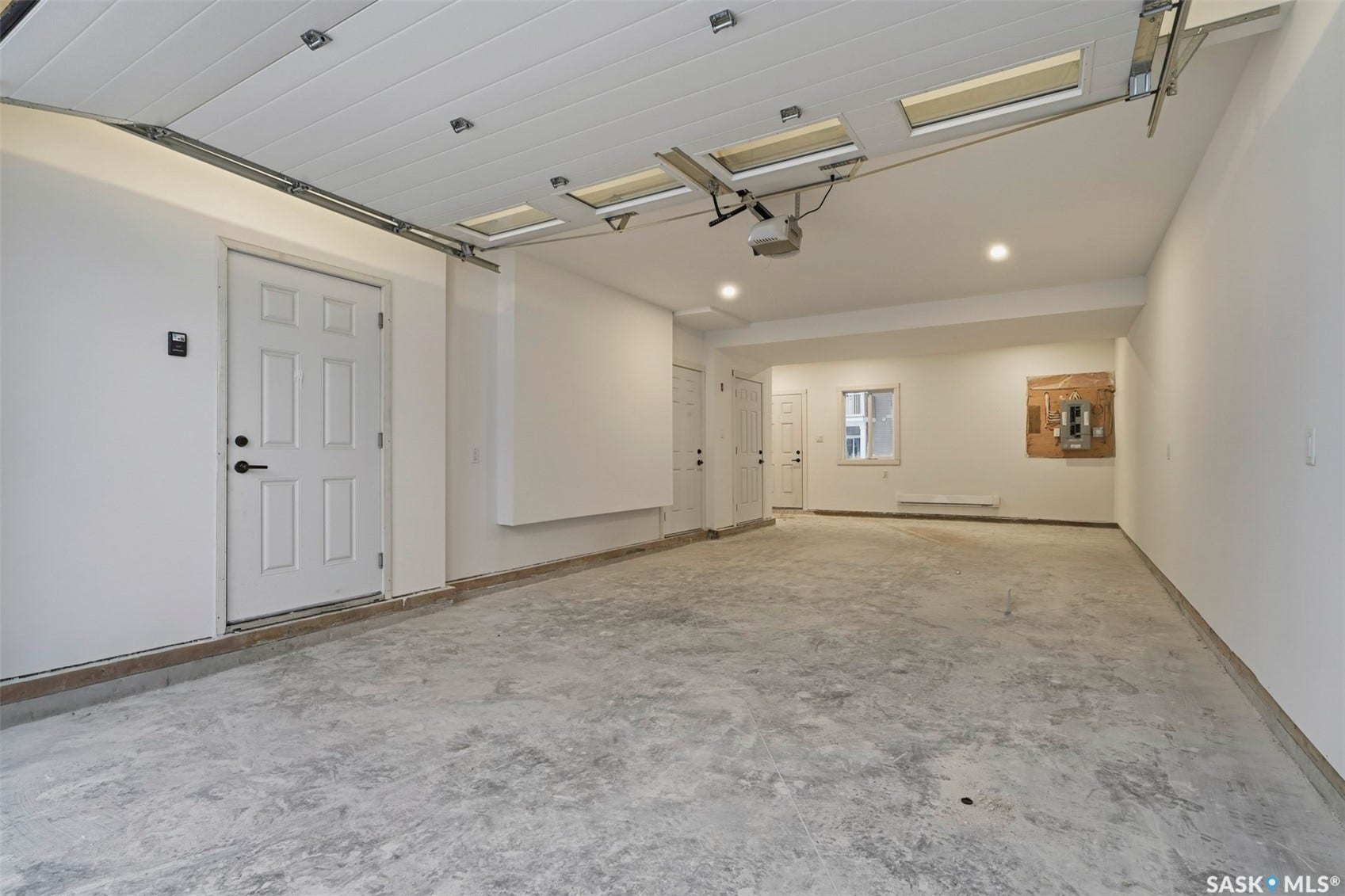 3220 11th Street W, #131, Saskatoon SK S7M 5M4