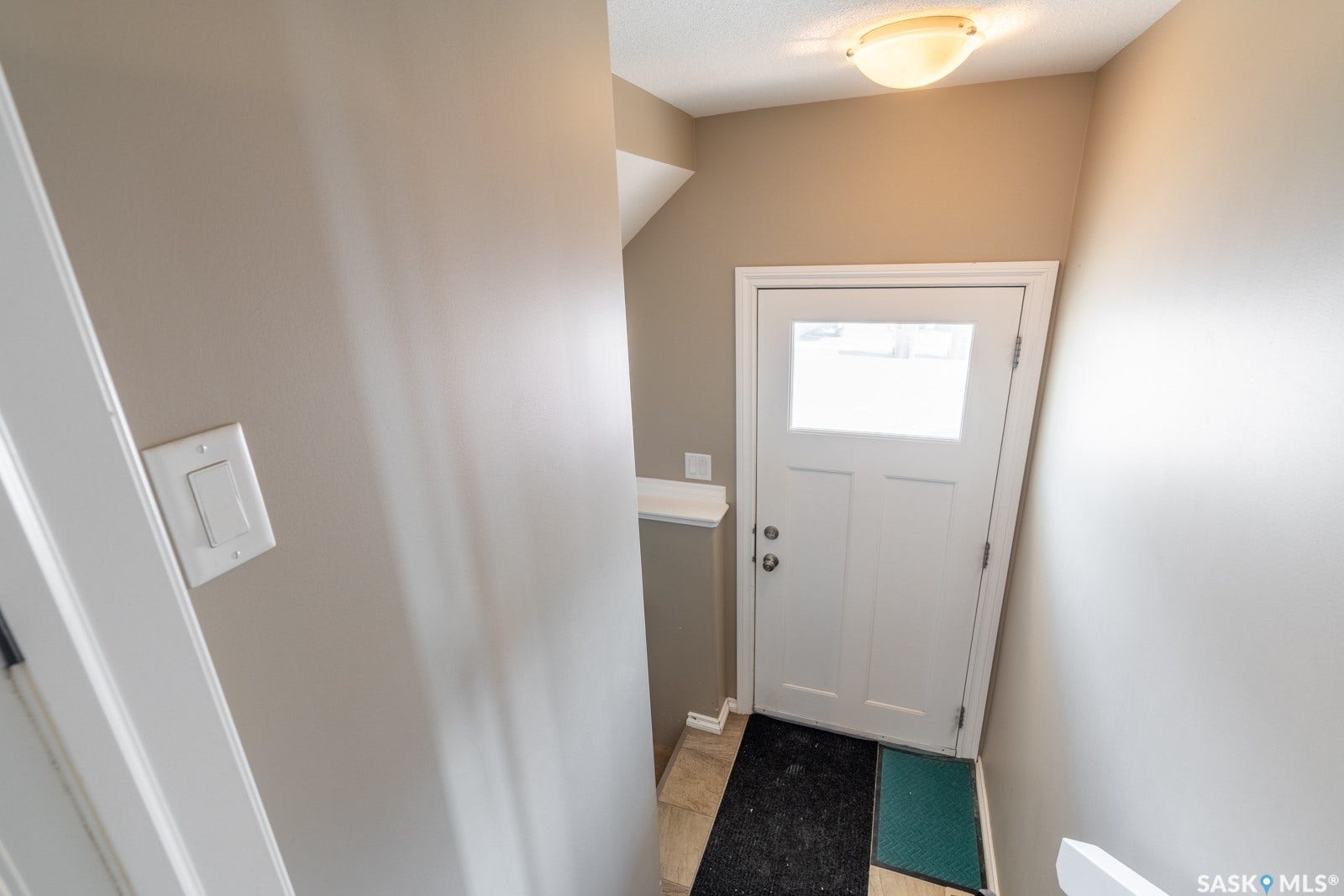 4648 James Hill Road, Regina SK S4W 0C7 4648 James Hill Road, Regina SK S4W 0C7
