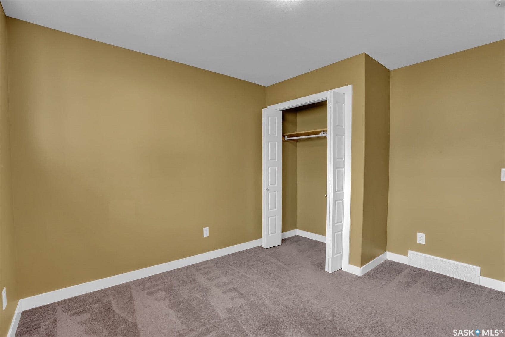 6033 Little Pine Loop, Regina SK S4X 0H5 6033 Little Pine Loop, Regina SK S4X 0H5
