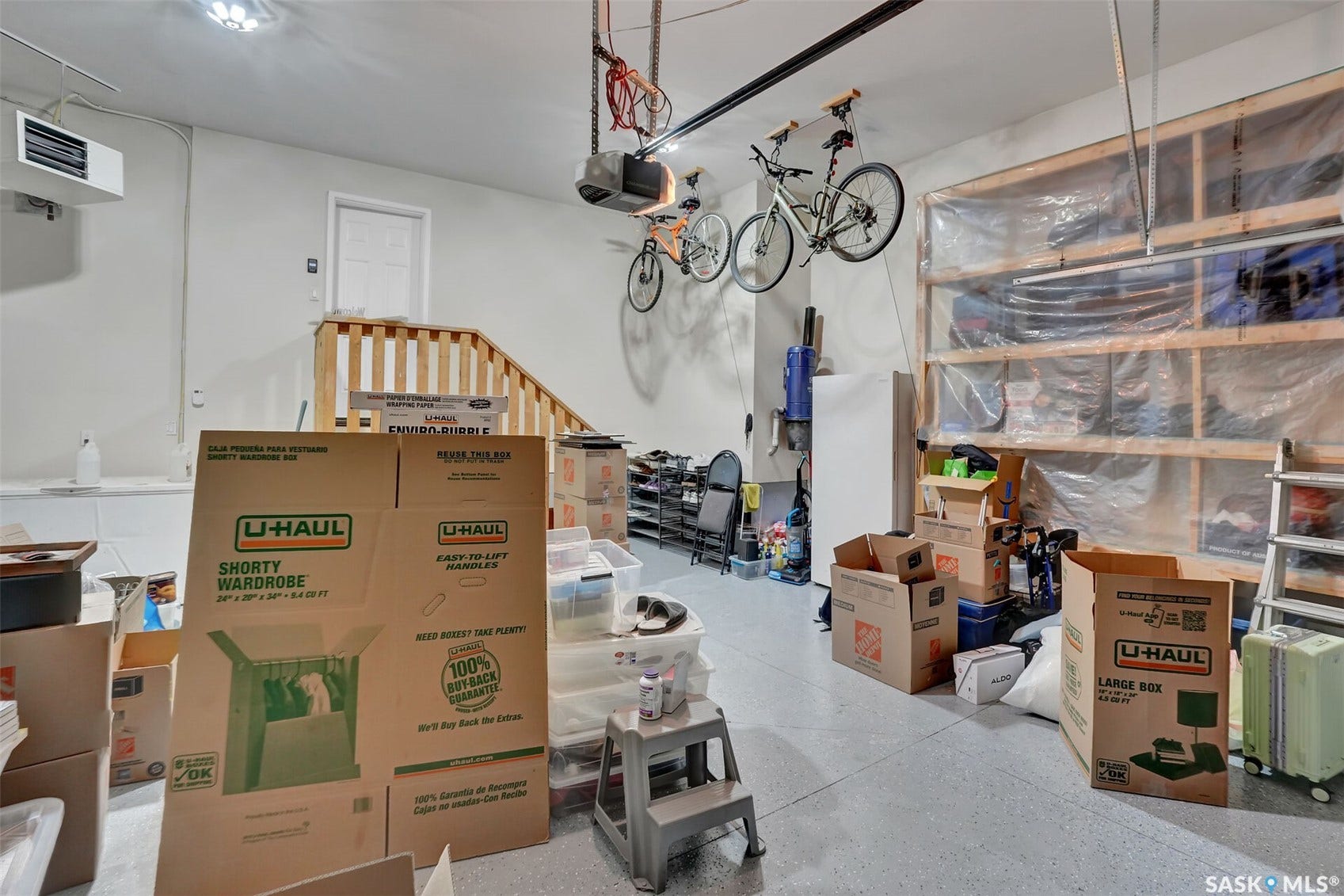 3826 GOLDFINCH Way, Regina SK S4V 1S4 3826 GOLDFINCH Way, Regina SK S4V 1S4