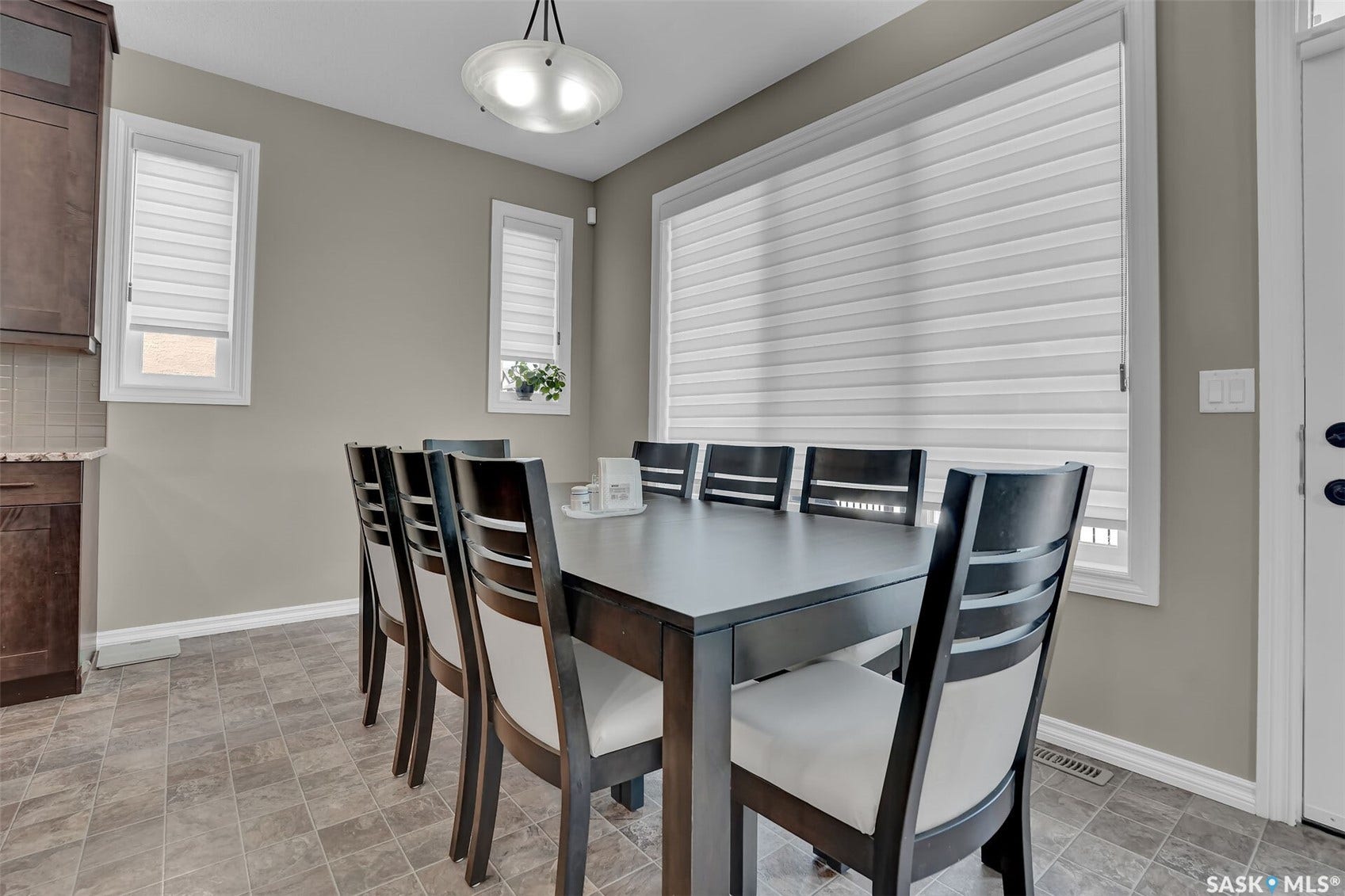 3826 GOLDFINCH Way, Regina SK S4V 1S4 3826 GOLDFINCH Way, Regina SK S4V 1S4