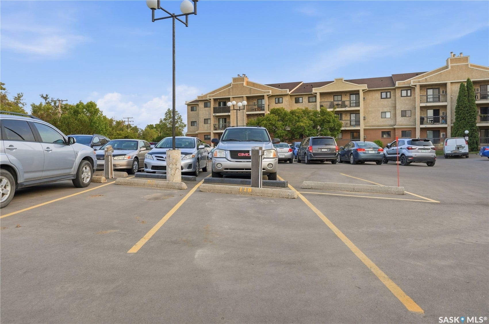 3410 Park Street, #119, Regina SK S4V 2M8 3410 Park Street, #119, Regina SK S4V 2M8