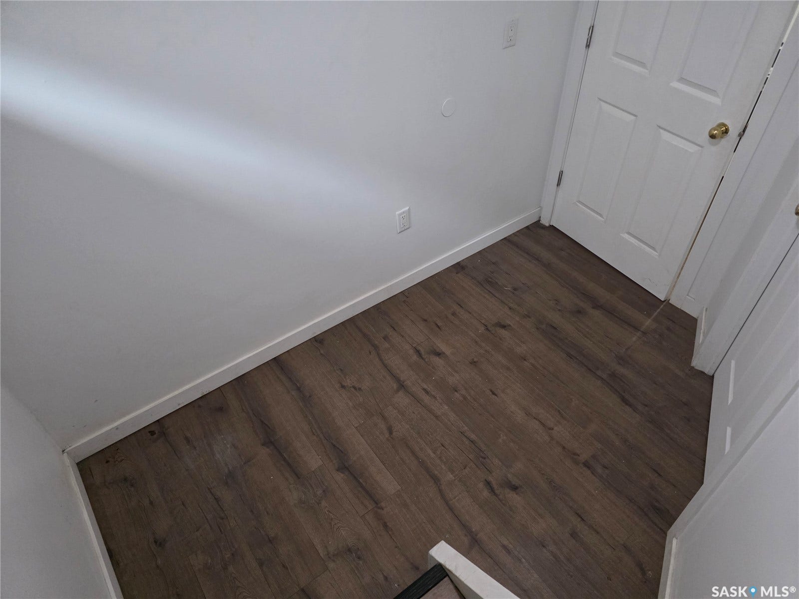 440-442 Connaught Street, Regina SK S4R 4W9 440-442 Connaught Street, Regina SK S4R 4W9