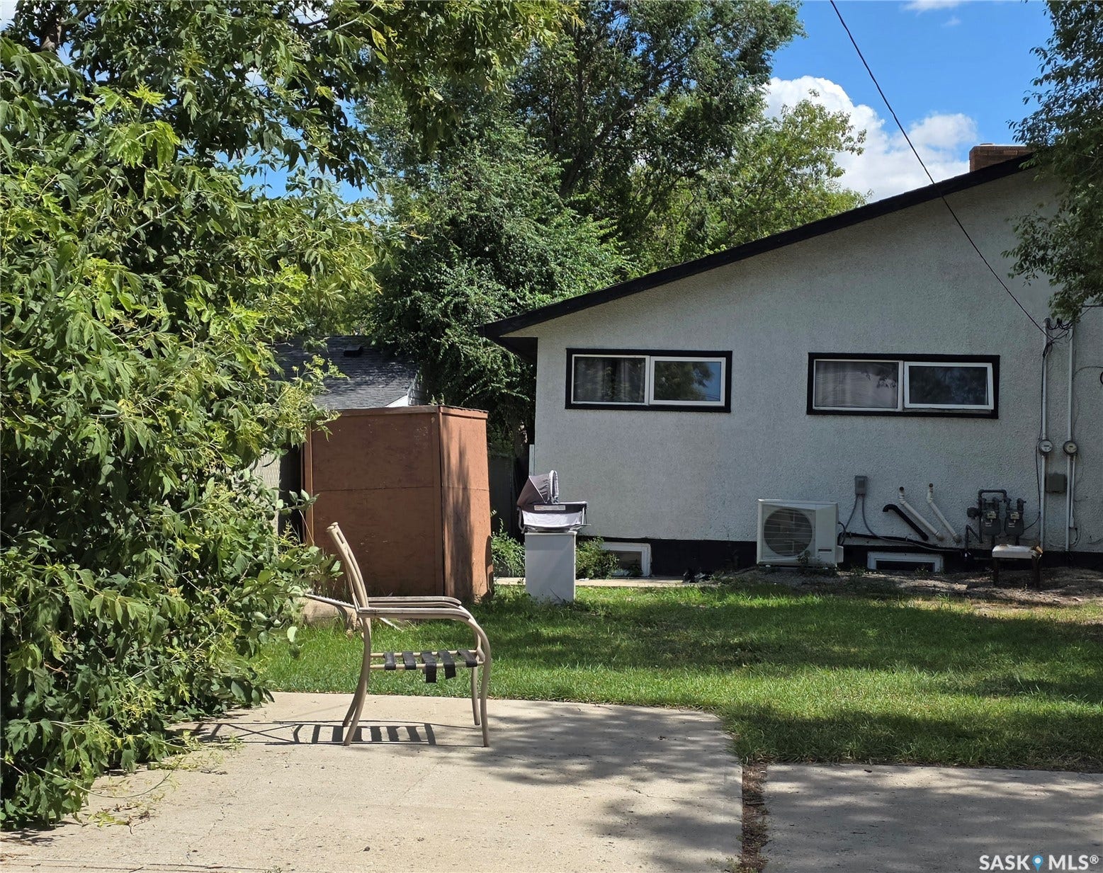 440-442 Connaught Street, Regina SK S4R 4W9 440-442 Connaught Street, Regina SK S4R 4W9