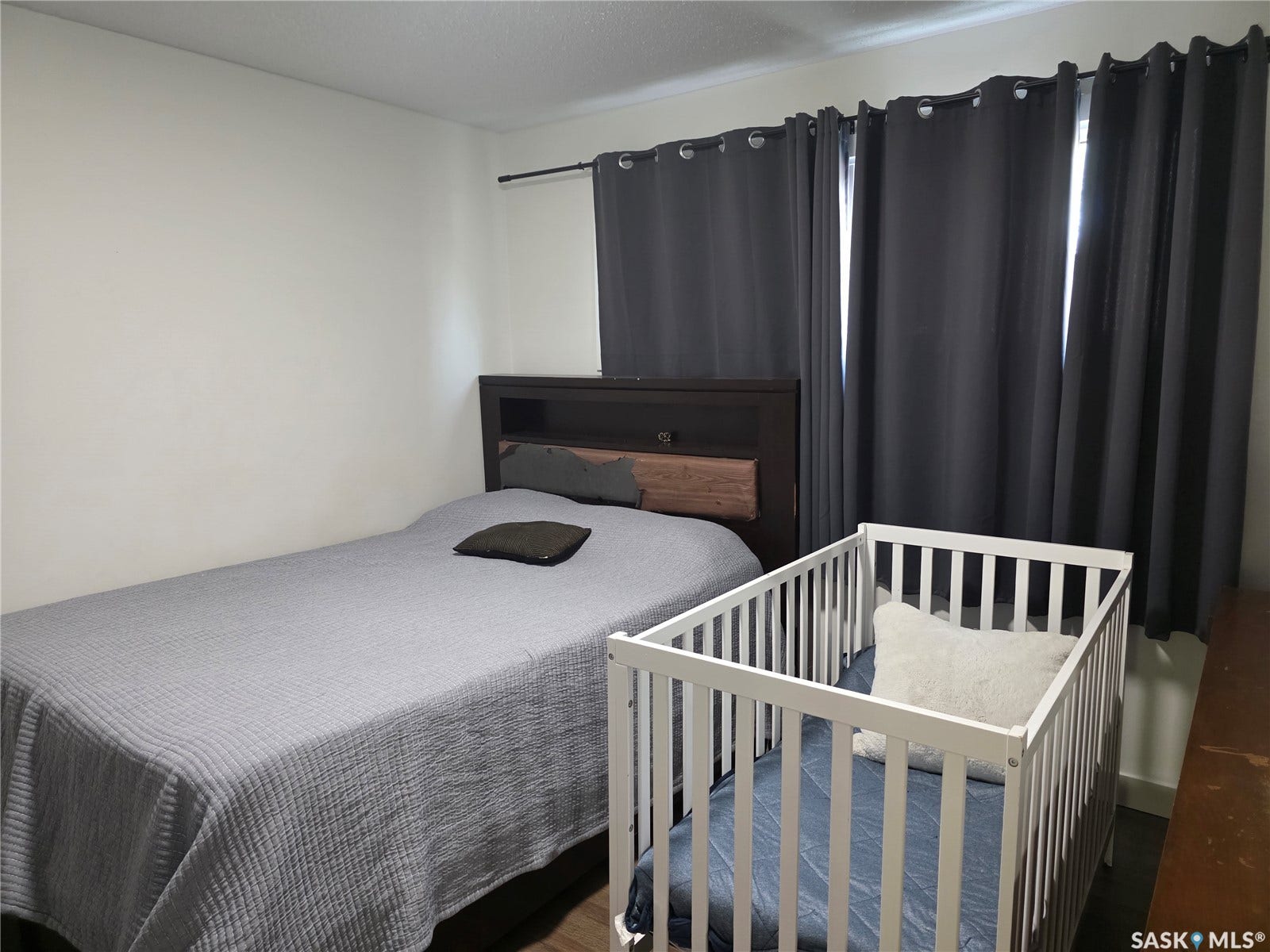 440-442 Connaught Street, Regina SK S4R 4W9 440-442 Connaught Street, Regina SK S4R 4W9