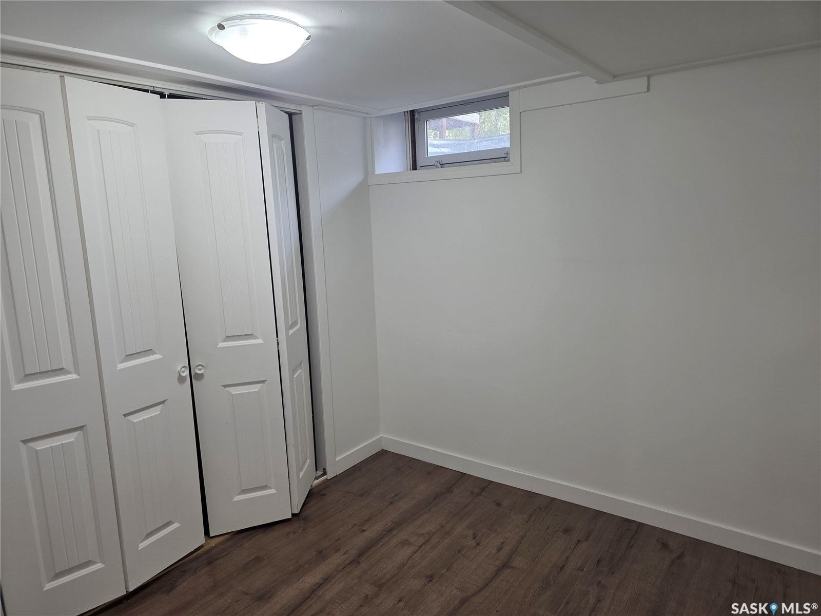 440-442 Connaught Street, Regina SK S4R 4W9 440-442 Connaught Street, Regina SK S4R 4W9