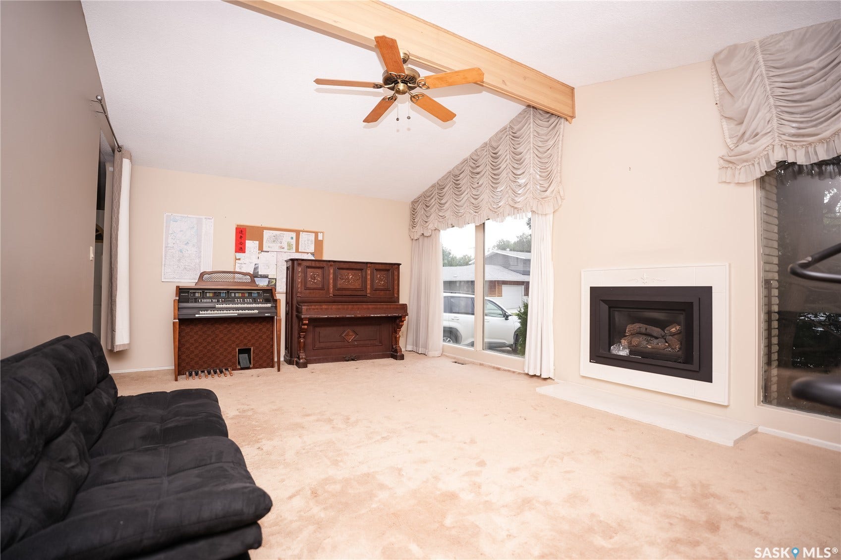 145 Mayfair Crescent, Regina SK S4S 4J1 145 Mayfair Crescent, Regina SK S4S 4J1
