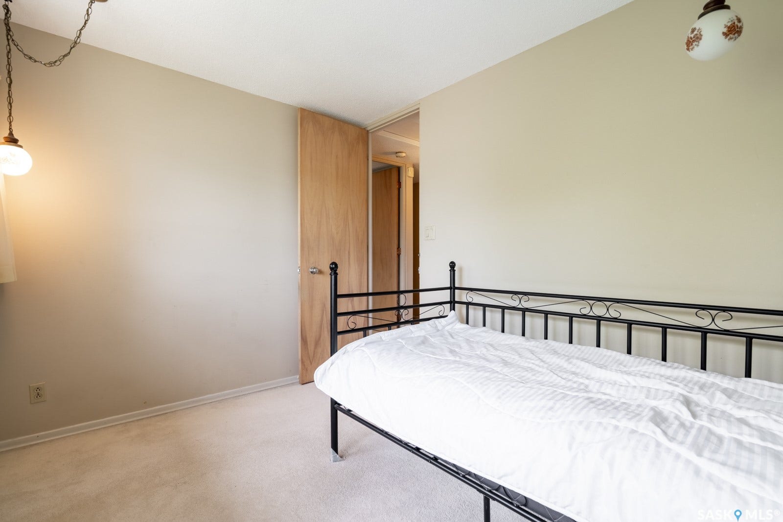 145 Mayfair Crescent, Regina SK S4S 4J1 145 Mayfair Crescent, Regina SK S4S 4J1