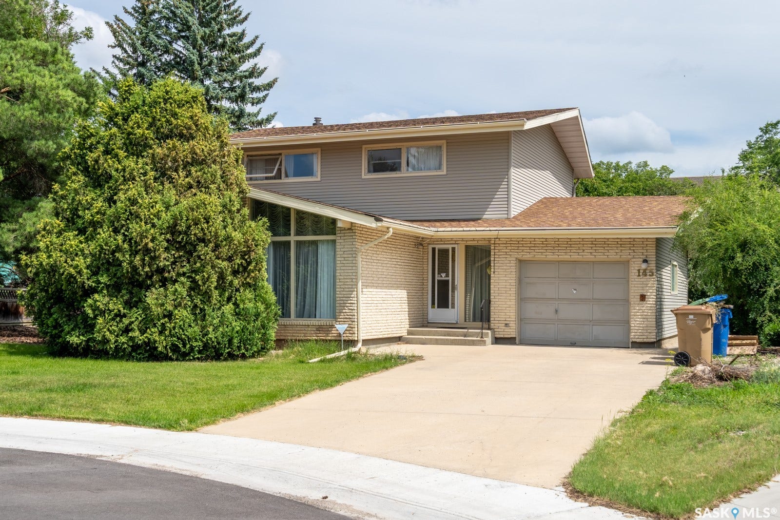145 Mayfair Crescent, Regina SK S4S 4J1 145 Mayfair Crescent, Regina SK S4S 4J1