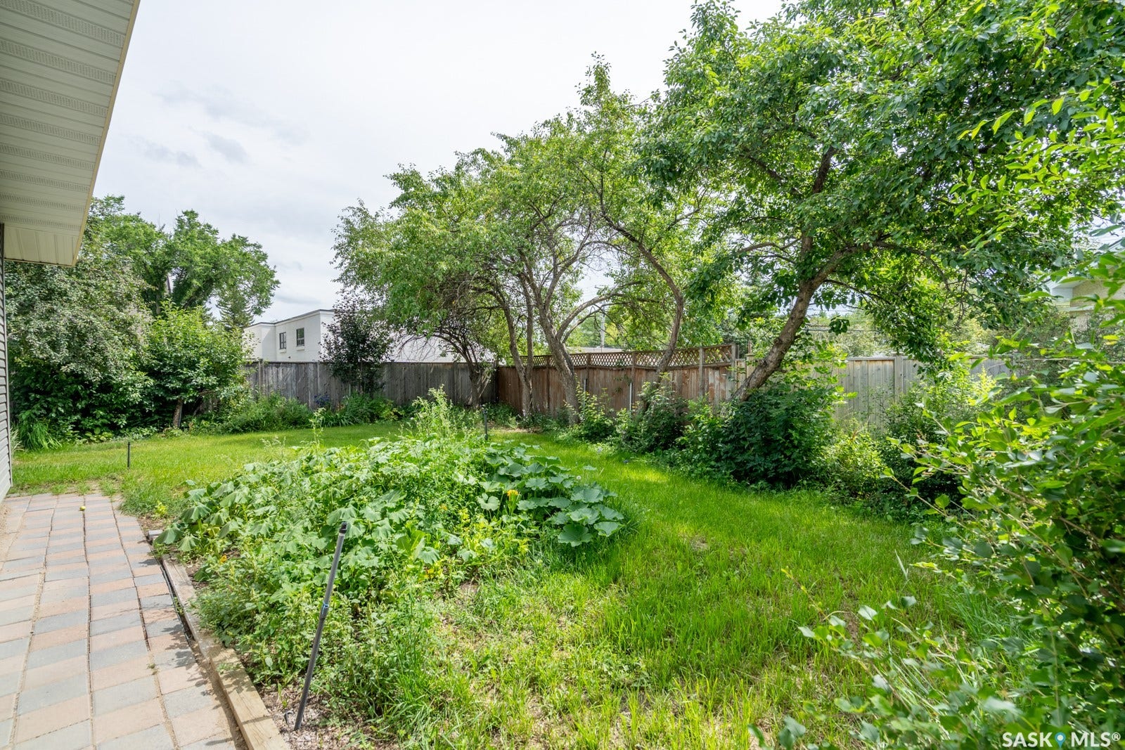 145 Mayfair Crescent, Regina SK S4S 4J1 145 Mayfair Crescent, Regina SK S4S 4J1