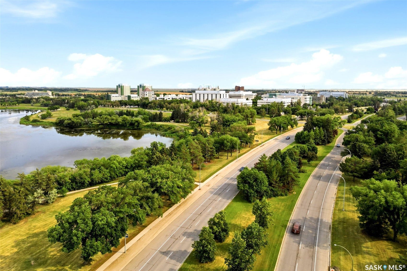 1142 Gryphons Walk, Regina SK S4S 6X1