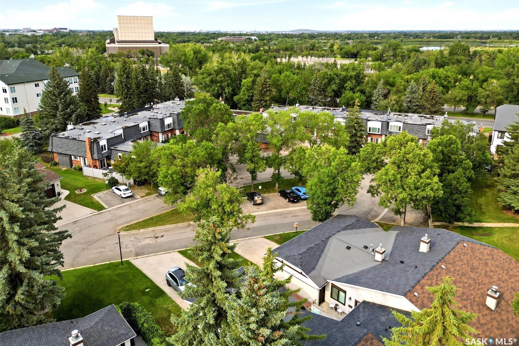 1142 Gryphons Walk, Regina SK S4S 6X1