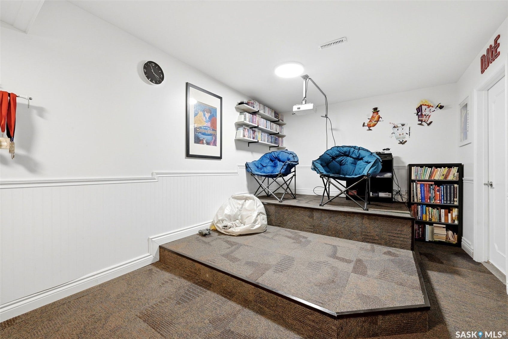 1142 Gryphons Walk, Regina SK S4S 6X1