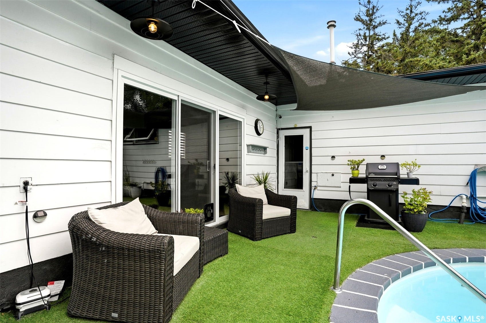 2705 Grant Road, Regina SK S4S 5G1
