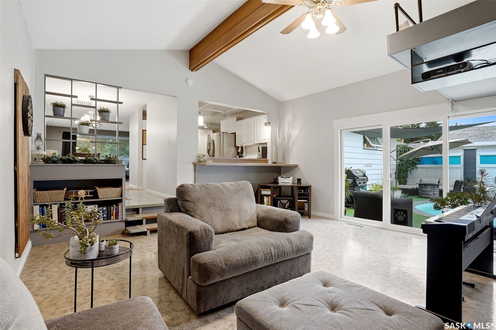 2705 Grant Road, Regina SK S4S 5G1