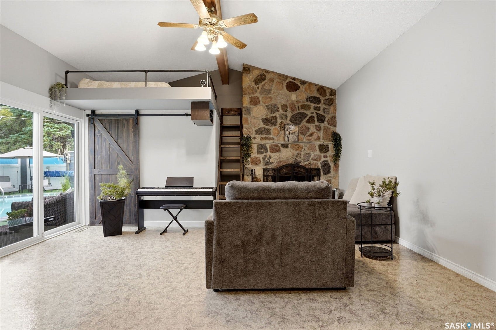 2705 Grant Road, Regina SK S4S 5G1