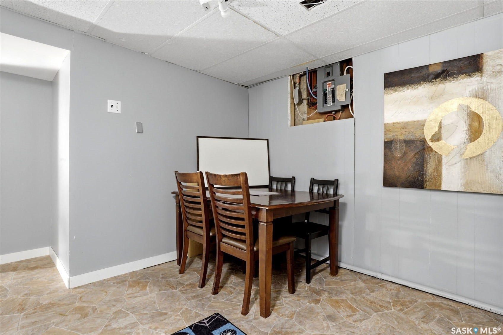 2705 Grant Road, Regina SK S4S 5G1