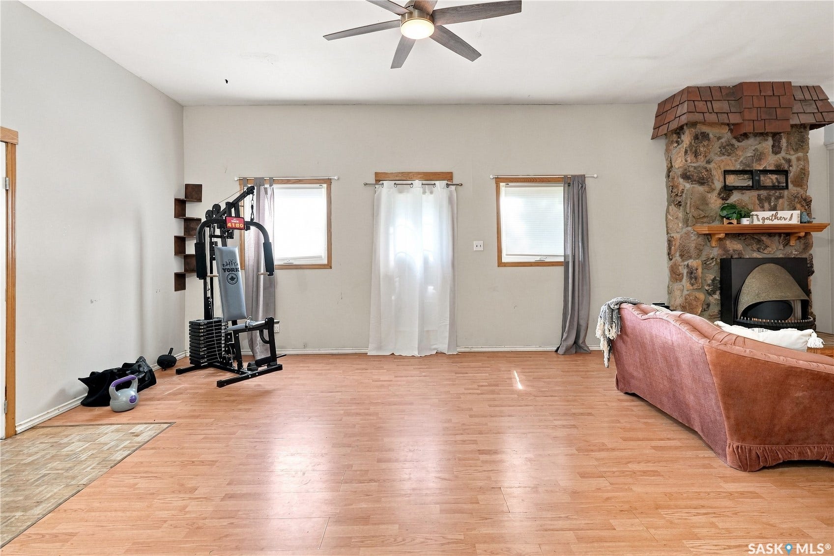 310 Second Street, Mclean SK S0G 3E0