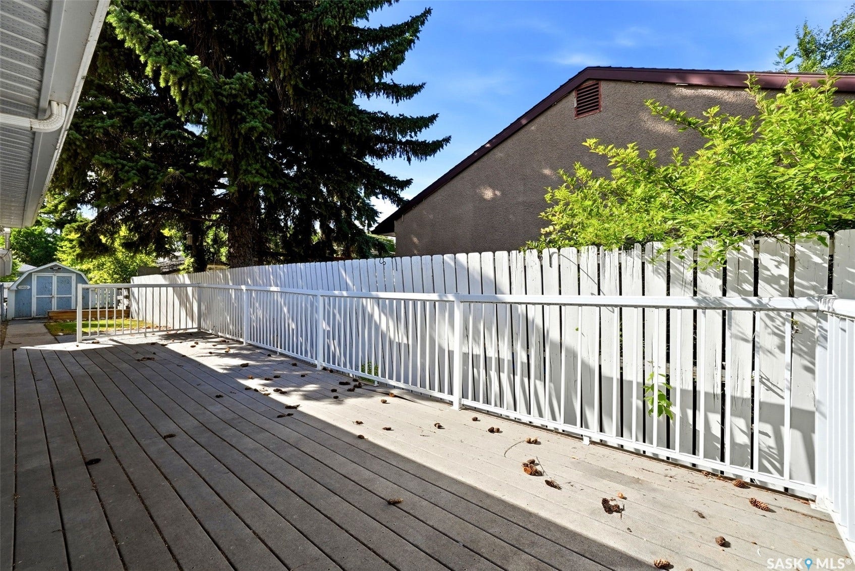 1410 4th Avenue N, Regina SK S4R 0T1