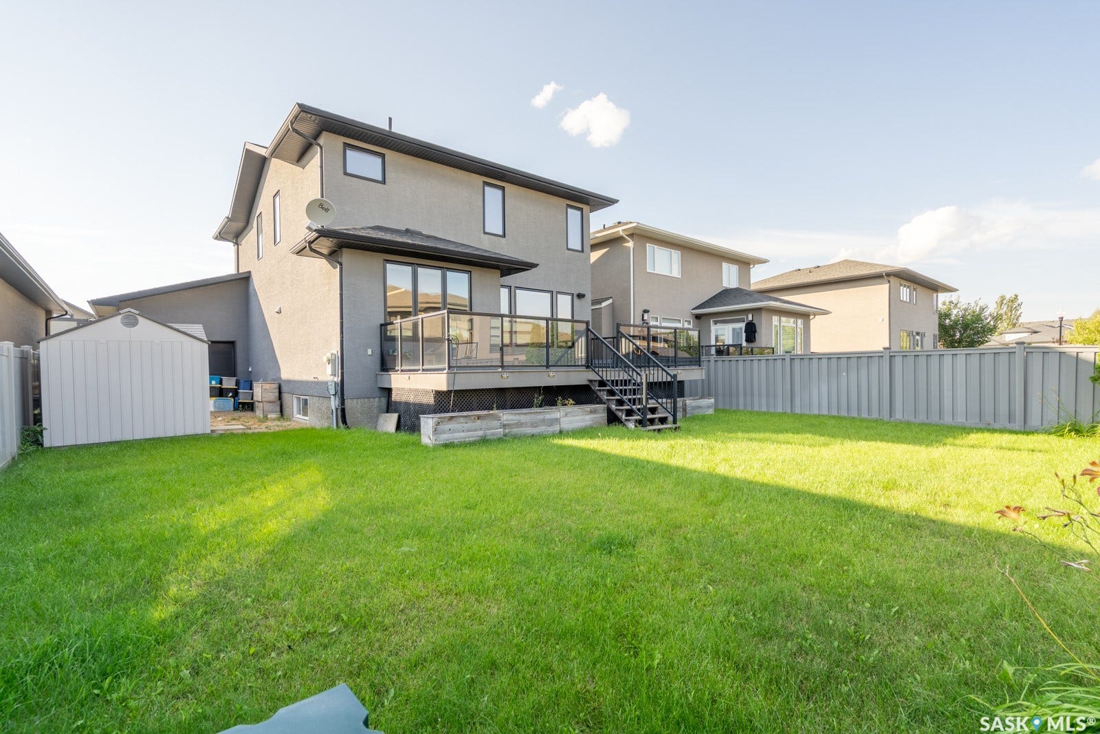 4311 Sandpiper Crescent E, Regina SK S4V 1N3 4311 Sandpiper Crescent E, Regina SK S4V 1N3