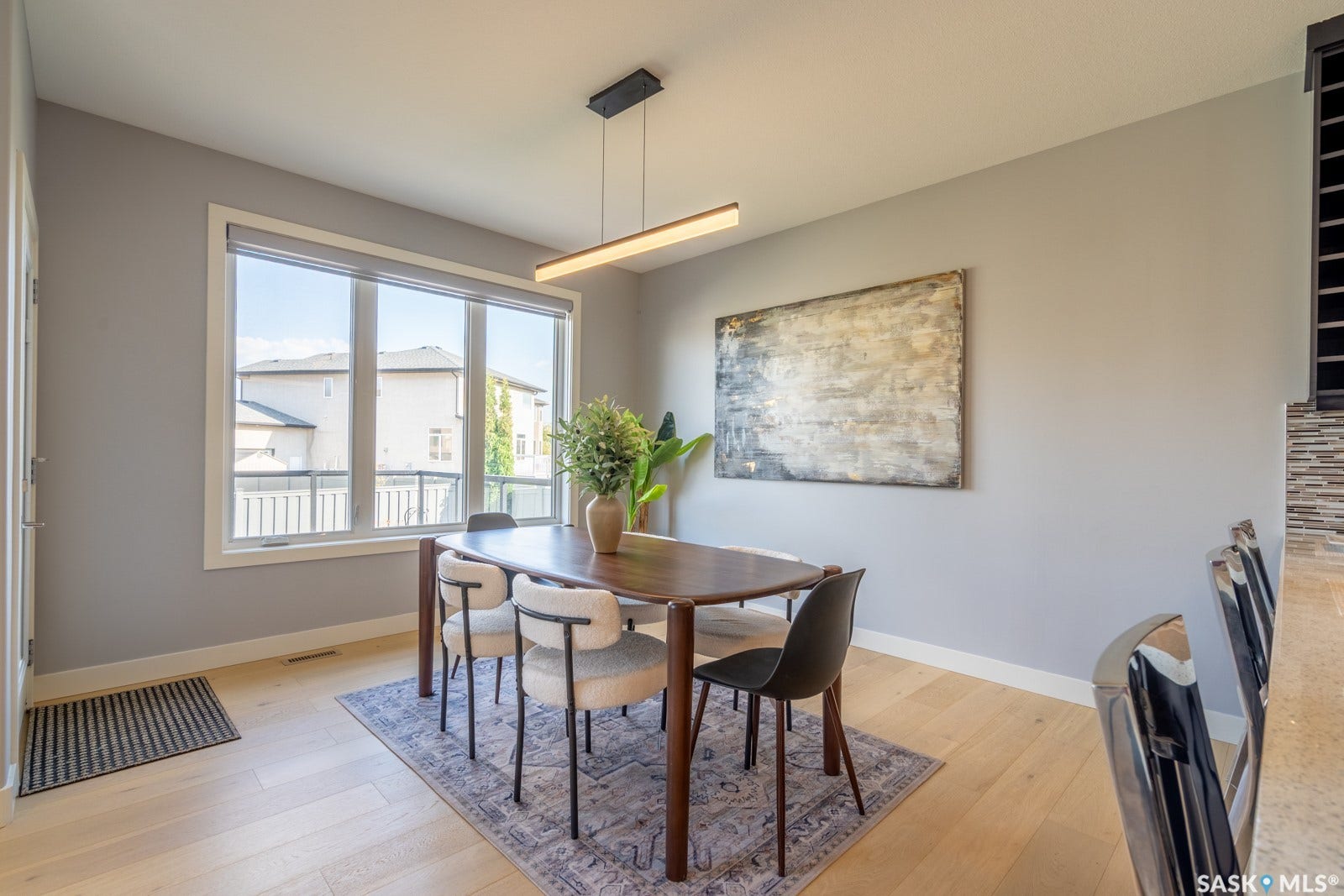 4311 Sandpiper Crescent E, Regina SK S4V 1N3 4311 Sandpiper Crescent E, Regina SK S4V 1N3
