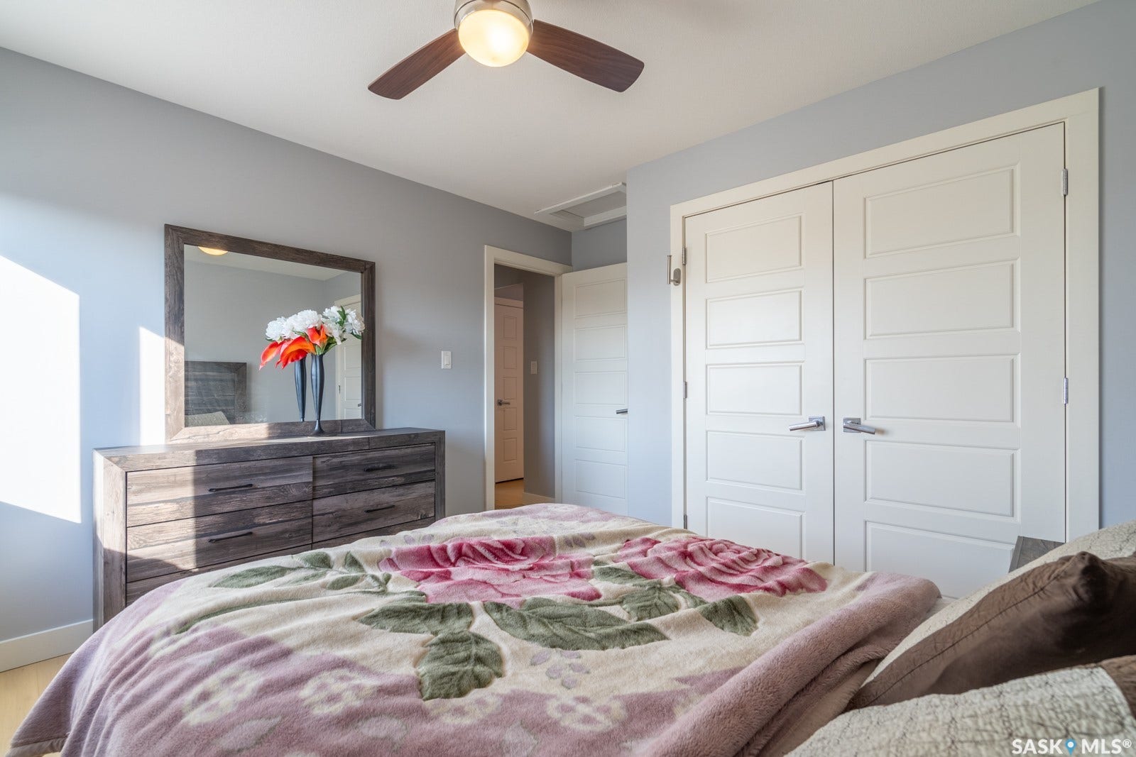 4311 Sandpiper Crescent E, Regina SK S4V 1N3 4311 Sandpiper Crescent E, Regina SK S4V 1N3