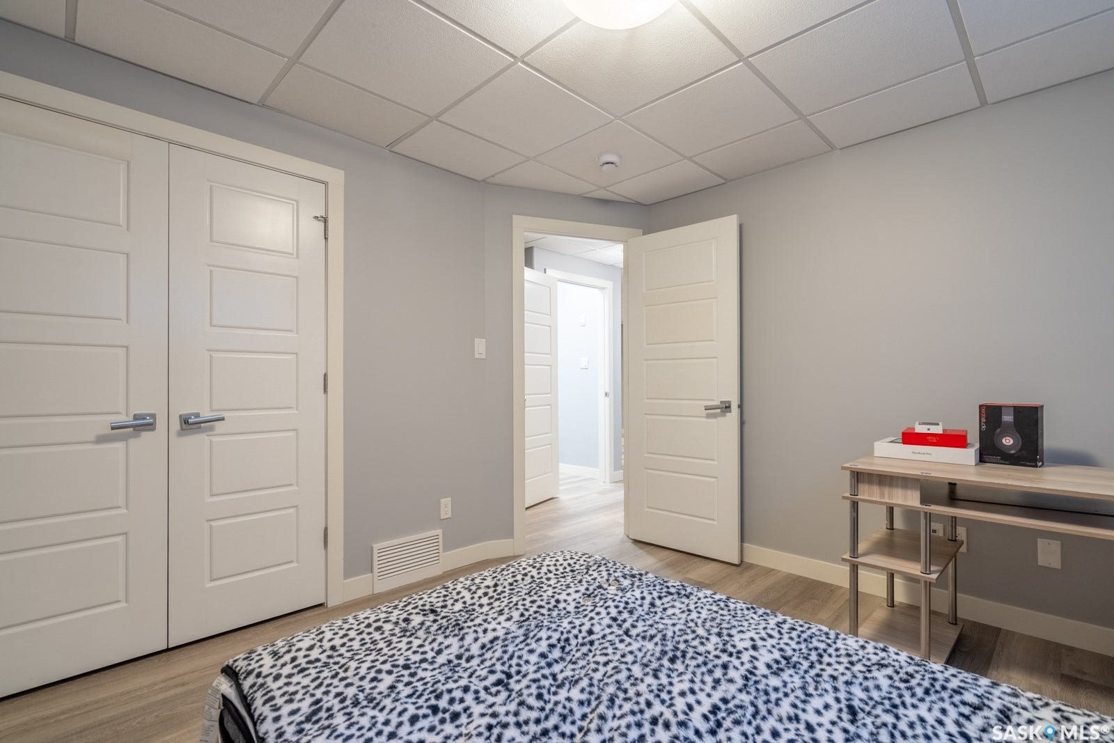 4311 Sandpiper Crescent E, Regina SK S4V 1N3 4311 Sandpiper Crescent E, Regina SK S4V 1N3