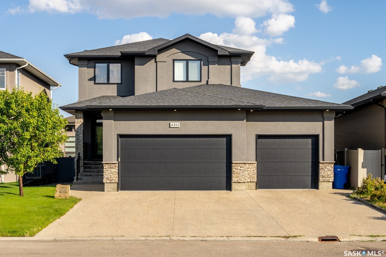 4311 Sandpiper Crescent E, Regina SK S4V 1N3 4311 Sandpiper Crescent E, Regina SK S4V 1N3