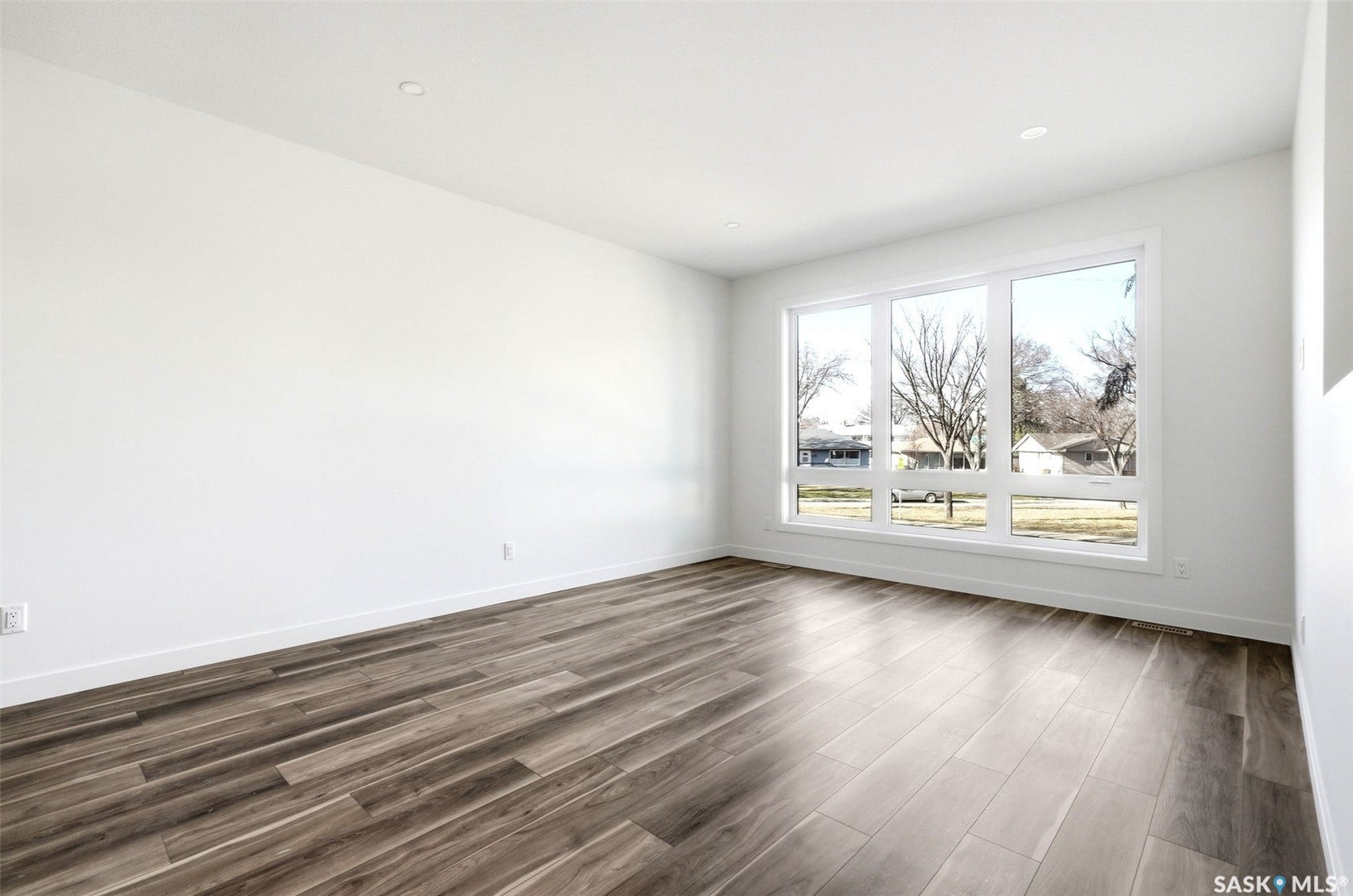3917 Qu'appelle Drive, Regina SK S4S 0E1