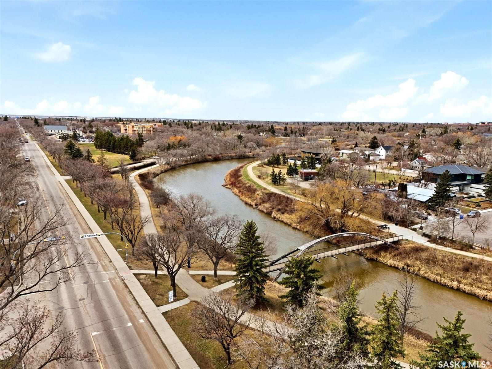 3919 Qu'appelle Drive, Regina SK S4S 0E1